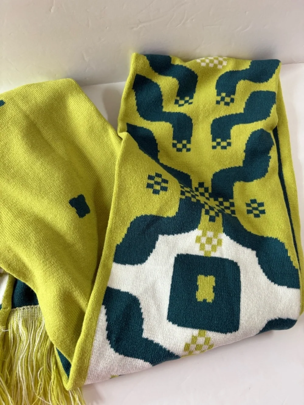 NWOT Free People FP Movement Big League Reversible Scarf